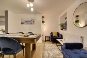 Southsea Getaway Apartment with Pool table and Hot tub